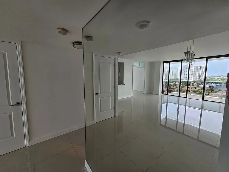 3675 N Country Club Dr #1501 — Photo 19