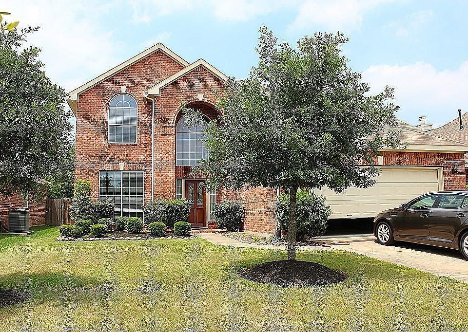 1st image of 20763 Oakhurst Park Dr