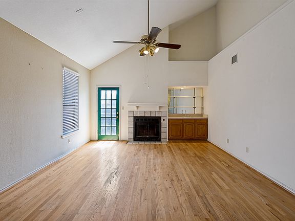 4th image of 4315 Harvest Hill Rd
