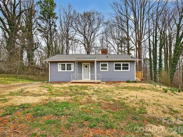 254 Wildwood Ter, Marion, NC 28752