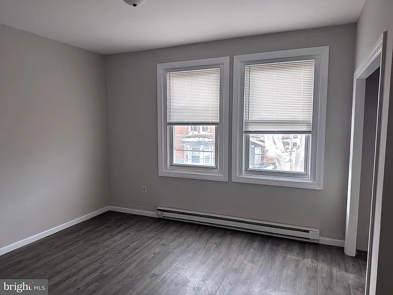 1343 W Pike St #3 — Photo 2