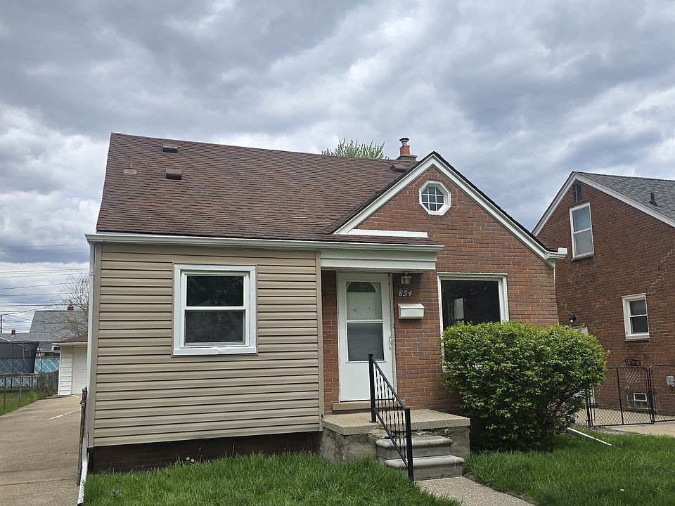 1st image of 854 Harrison Blvd
