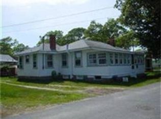 49 Circuit Ave, Wareham, MA 02571