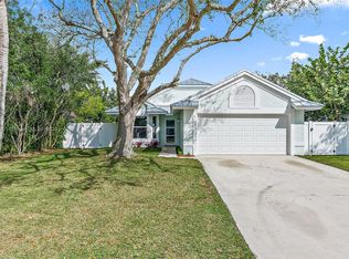6169 Lucerne St, Jupiter, FL 33458