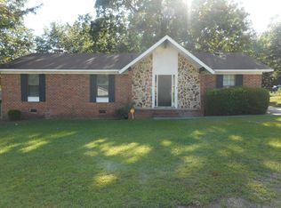 2825 Crosscreek Rd, Hephzibah, GA 30815