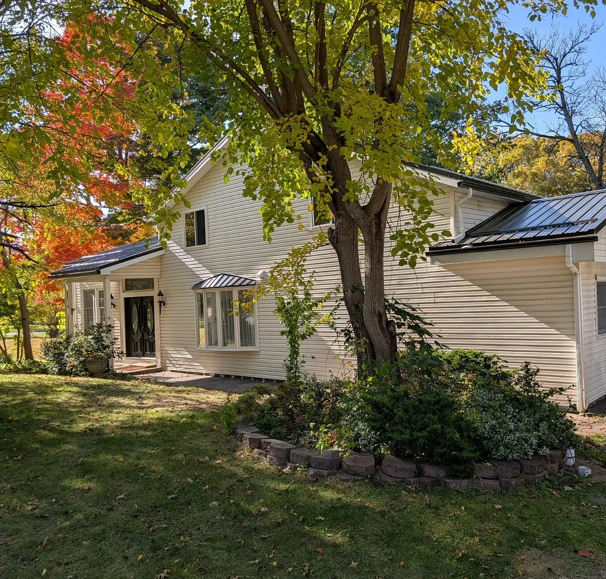 270 Heim Rd — Photo 1