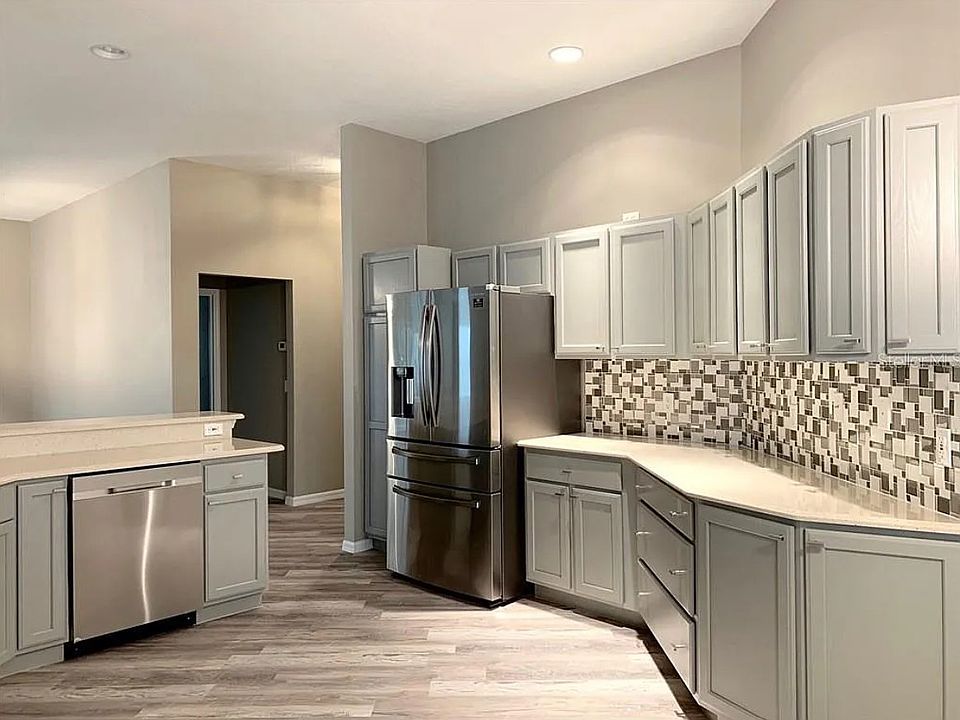 1st image of 9234 SE 171st Cooper Loop