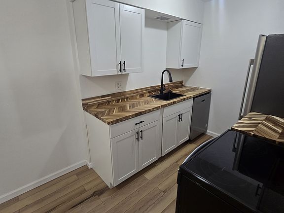 2nd image of 432 E Washington St APT 5