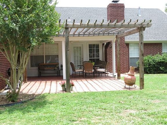 2nd image of 5907 Deerwood Dr