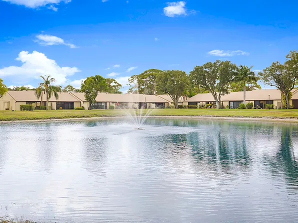 1017 Green Pine Boulevard E, West Palm Beach, FL 33409