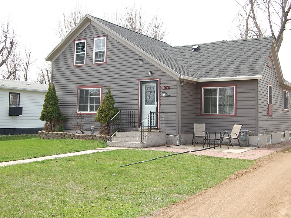 1st image of 1103 Omaha Ave