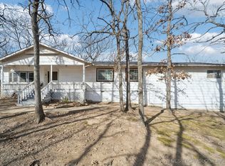 16401 W Coyote Trl, Sand Springs, OK 74063