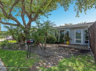 2301 NE 11th Ave, Wilton Manors, FL 33305
