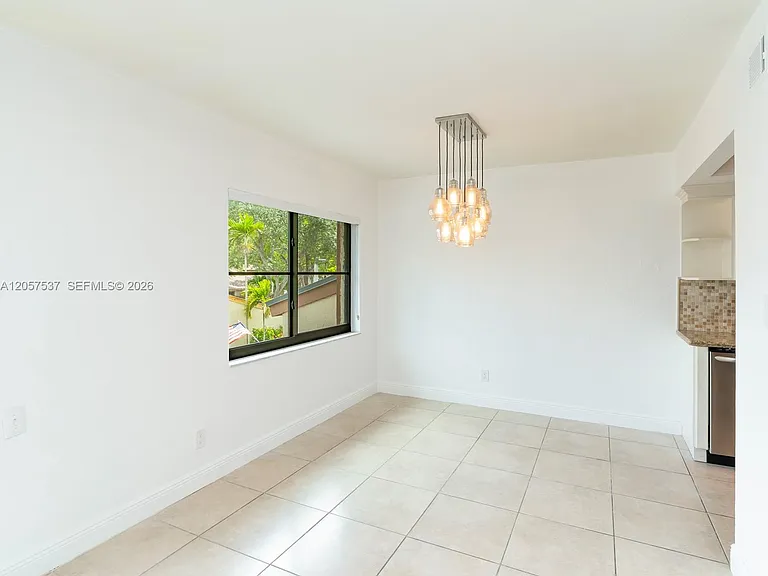 11549 SW 109th Rd #27D — Photo 6
