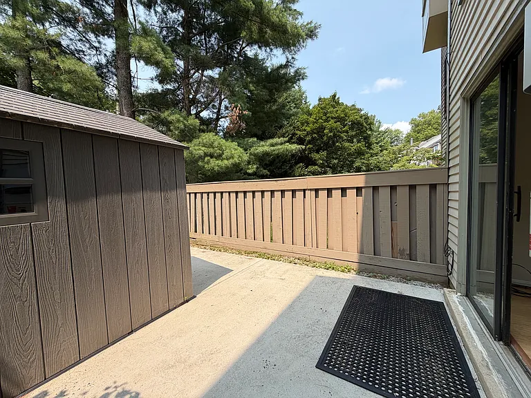 20503 Strath Haven Dr — Photo 27