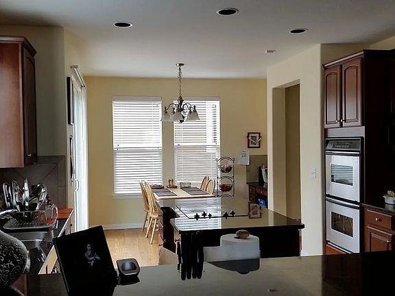 3rd image of 10868 Trotwood Way