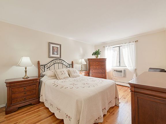 5th image of 99-02 Christie Ave #1B