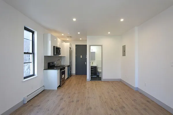 Rented by Brooklyn Rentals NYC | media 6