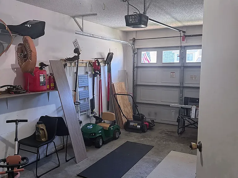 139 Woodfield Pl — Photo 17
