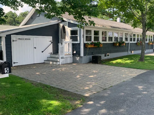 8 Pine Tree Ave #26/27, Saco, ME 04072