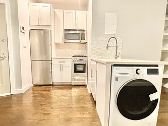 Rented by Century 21 Premier 