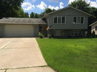 535 Hilltop Ave, Owatonna, MN 55060