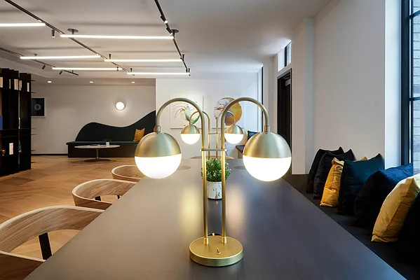 Rented by Compass | media 7