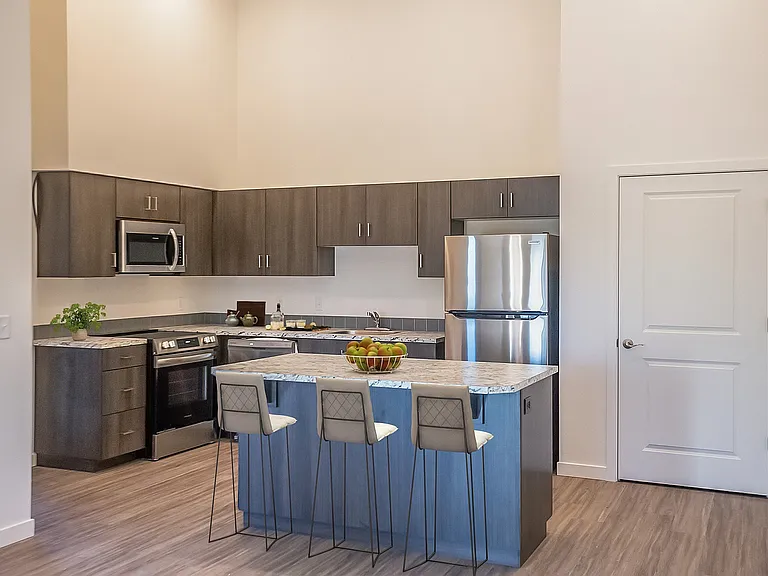 Pacific Ridge Apartments — Photo 11