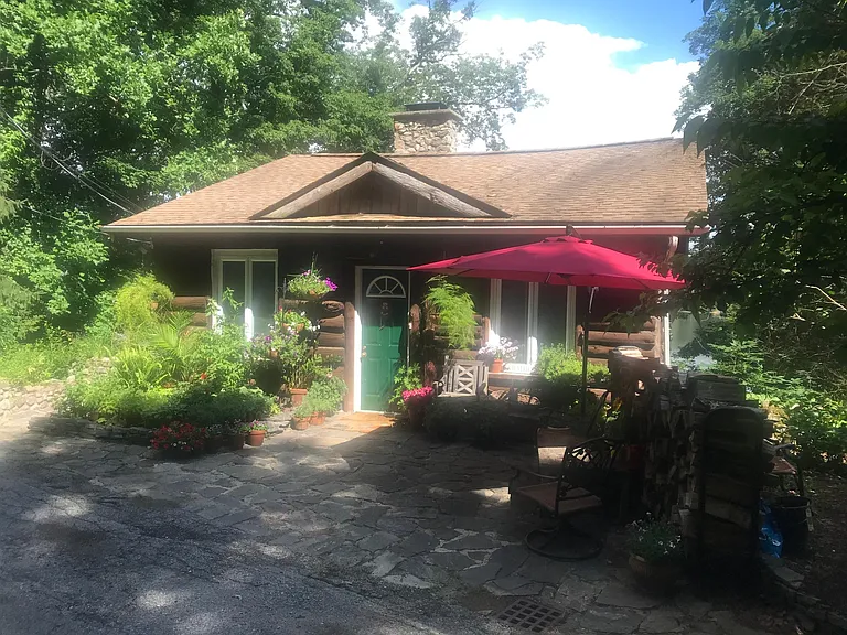 299 Lake Dr #1 — Photo 26