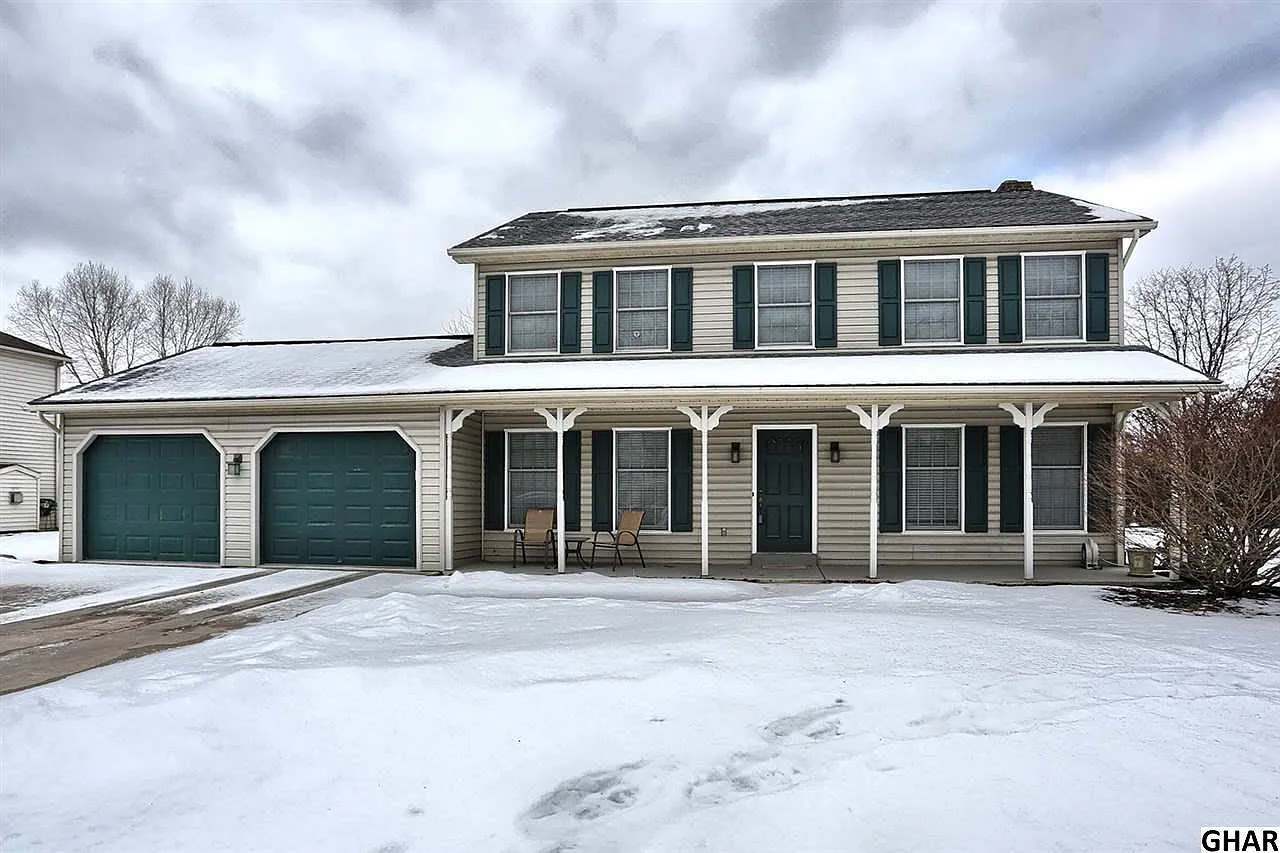 6207 Charing Cros photo 1
