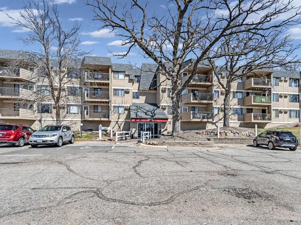 3917 Heritage Hills Dr APT 204, Bloomington, MN 55437