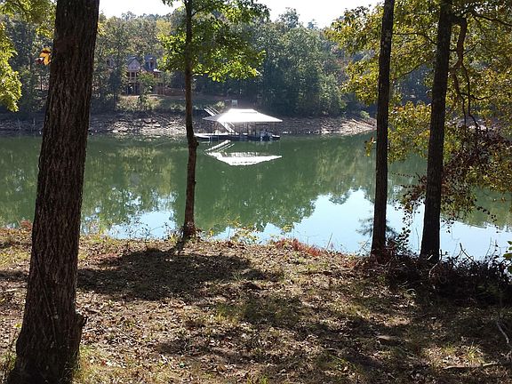 4th image of 12 Bull Branch Dr
