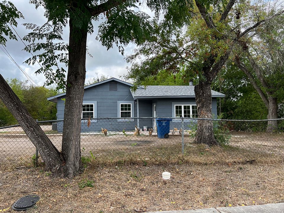 1st image of 122 Repose Ln