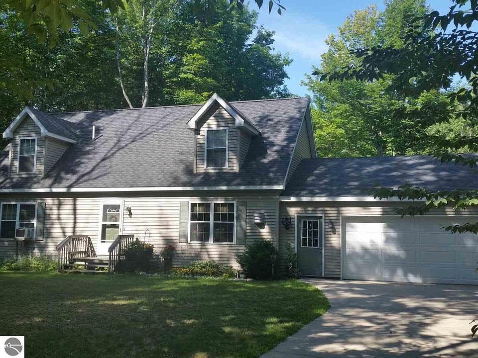 1st image of 10245 Betsie Creek Dr