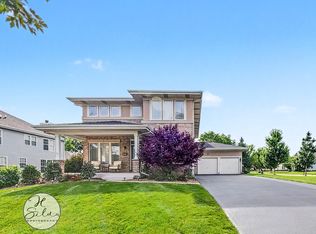 1410 Grand Pointe Blvd, Dundee, IL 60118