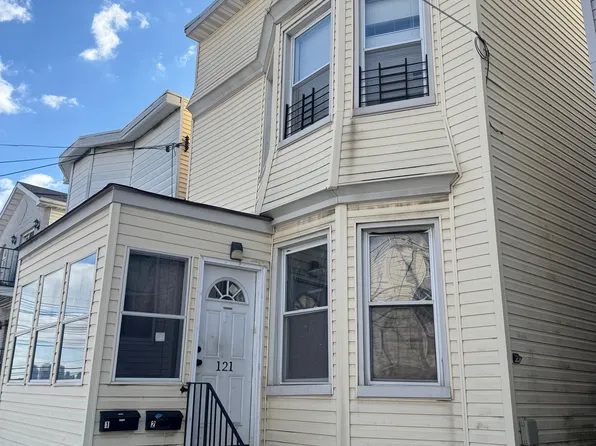 121 Carteret Ave, Jersey City, NJ