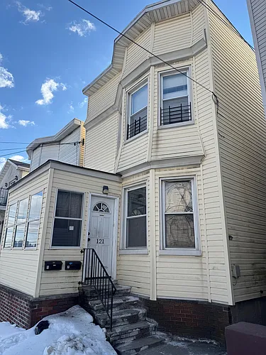 121 Carteret Ave #2 Photo 1