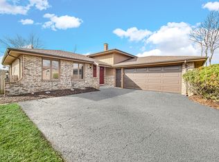 3713 193rd St, Lansing, IL 60438