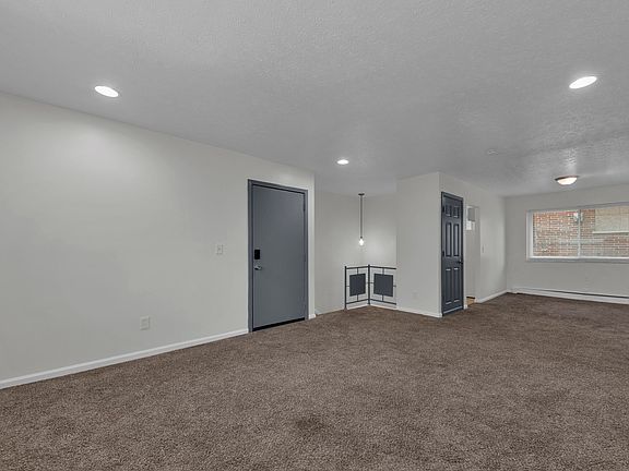 3rd image of 6110 Stover Ave APT 1
