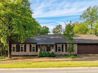 11833 Rivercrest Dr, Little Rock, AR 72212