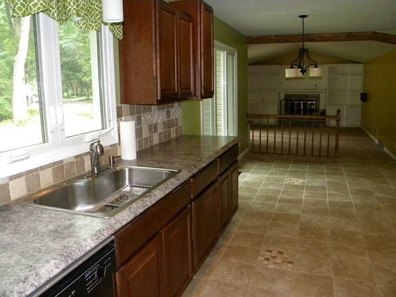 5th image of 5116 Nakoma Dr