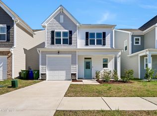 1413 Creekfront Dr, Wilmington, NC 28401