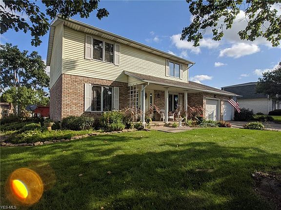 2nd image of 1937 Opal St