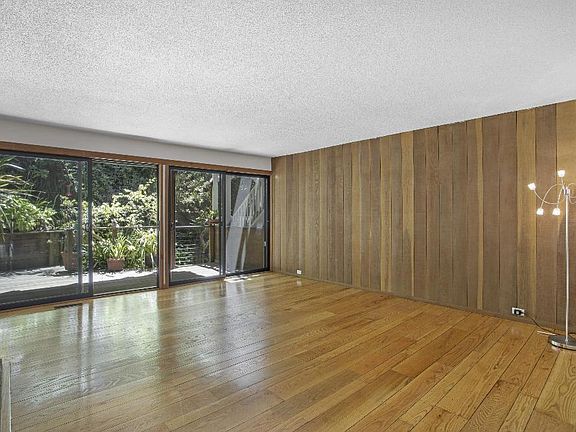 3rd image of 55 Hancock St #1