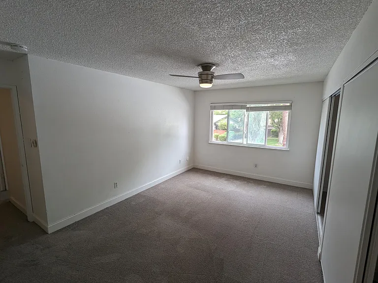 8906 Lanier Way #C — Photo 17