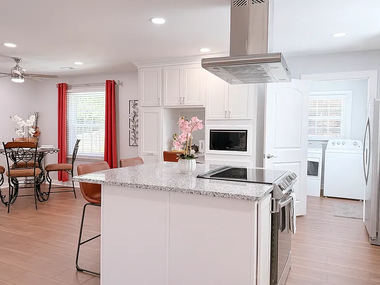 445 Short Hills Dr — Photo 23
