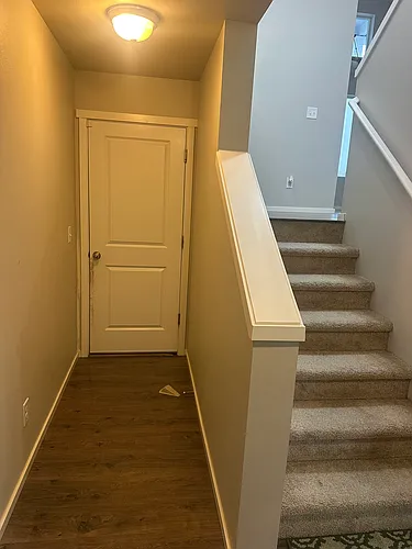 8831 56th Pl NE Photo 1
