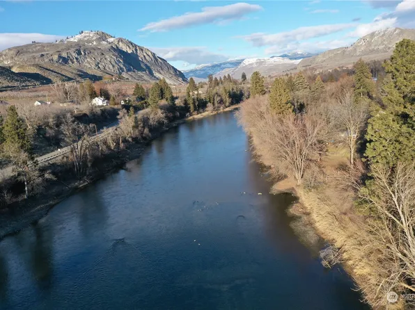 111 2nd Street W, Tonasket, WA 98855