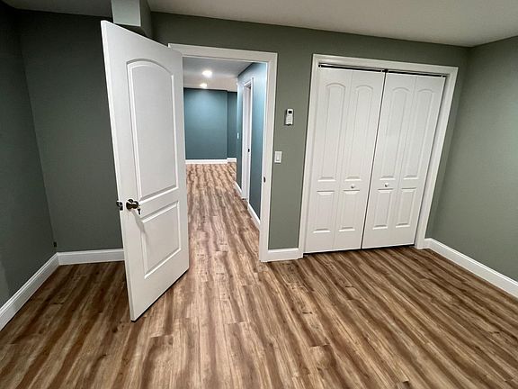 4th image of 103 McGaw Ave