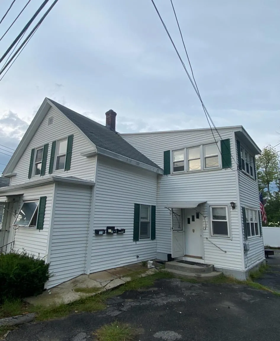 2 bed, 1100 sqft, $1,850 — Photo 2